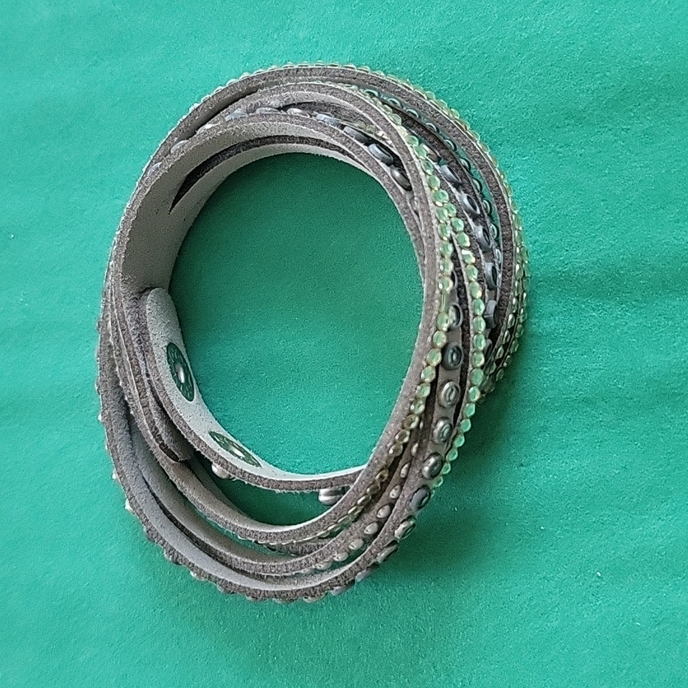 Gray leather wrap bracelet